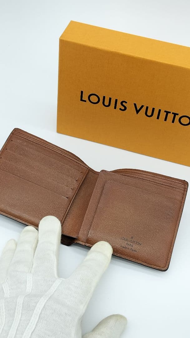 【美品】LOUIS VUITTON メンズモノグラム 二つ折り財布
