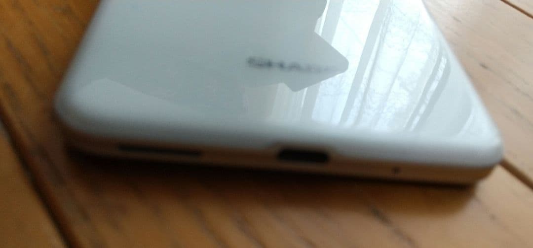 ■AQUOS sense4 plus 白★SH-M16●