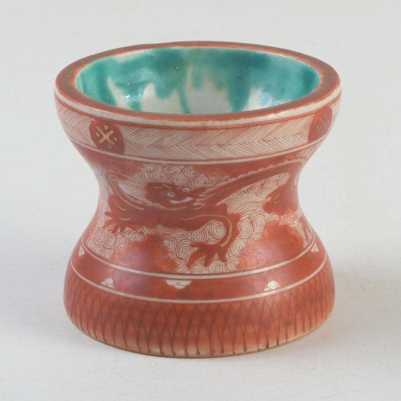 九谷焼　古九谷　八郎手赤絵金彩　雲龍渦文　蓋置　角福銘　V　9564