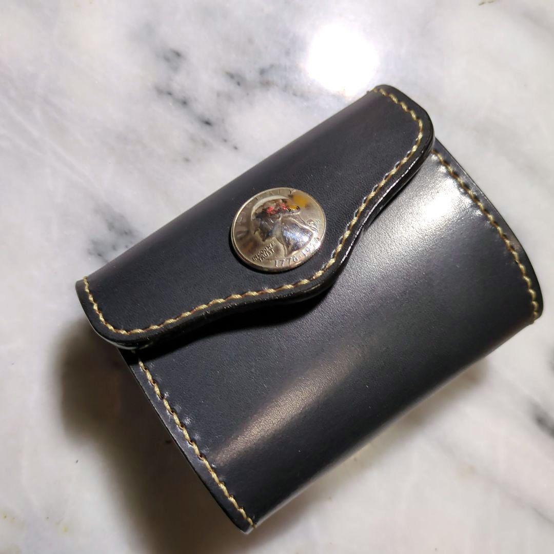 姫路ヌメ革 U型ミニ財布 ハンドメイド 2つ折り財布 小さい財布 コンチョ 黒