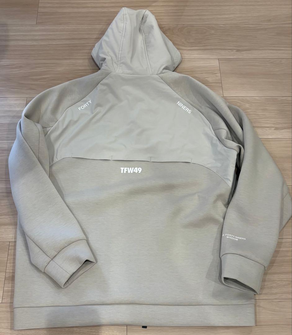新品未使用タグ付き　TFW49 ジャケット