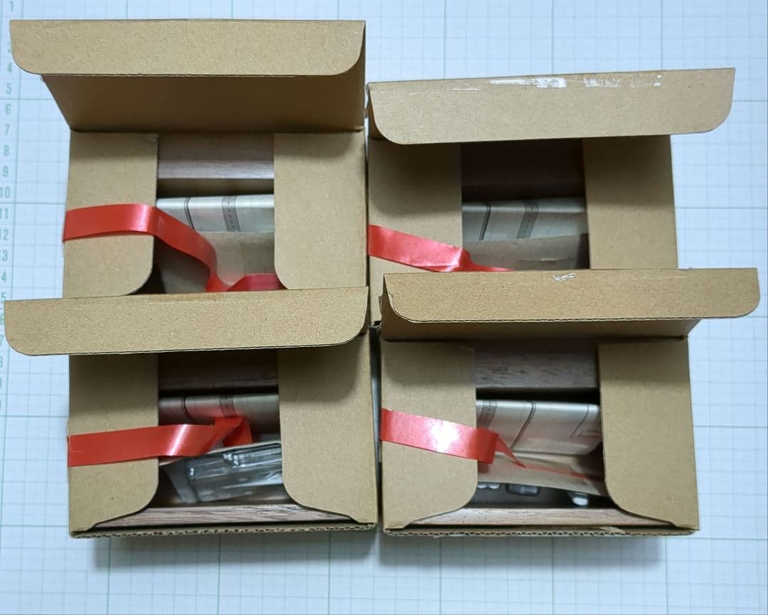 無印良品　壁に付けられる家具　ポケット　ウォールナット　4個