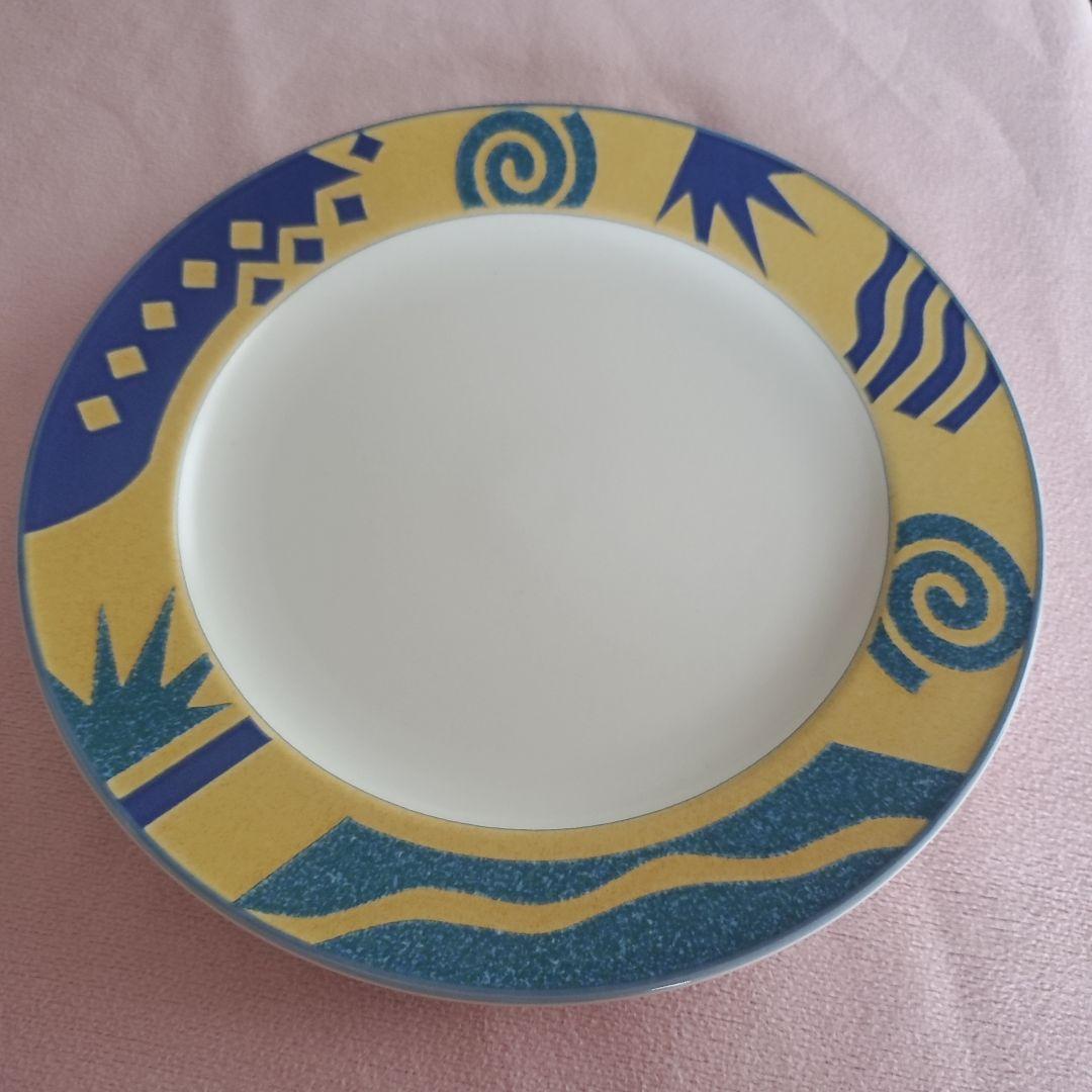 幾何学模様　MIKASA ビンテージ食器 　JOHN BERGEN