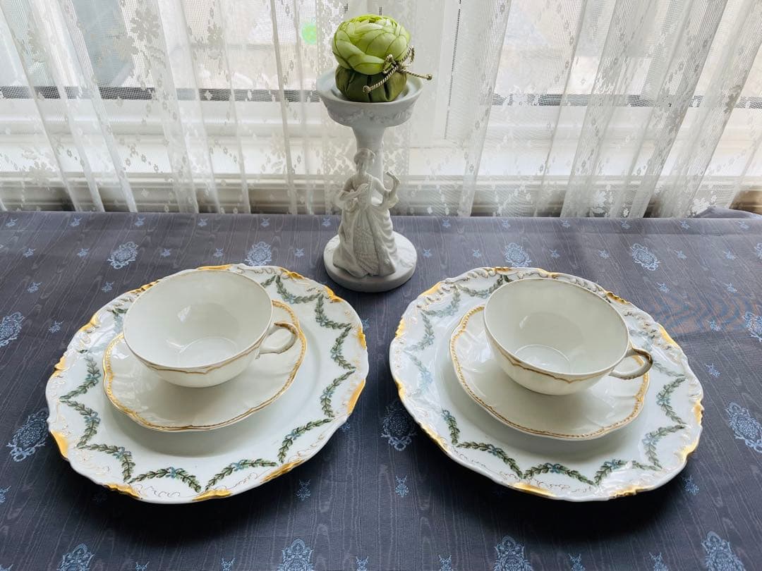 アビランド　リモージュ　金彩ガーランドのトリオ　ペア