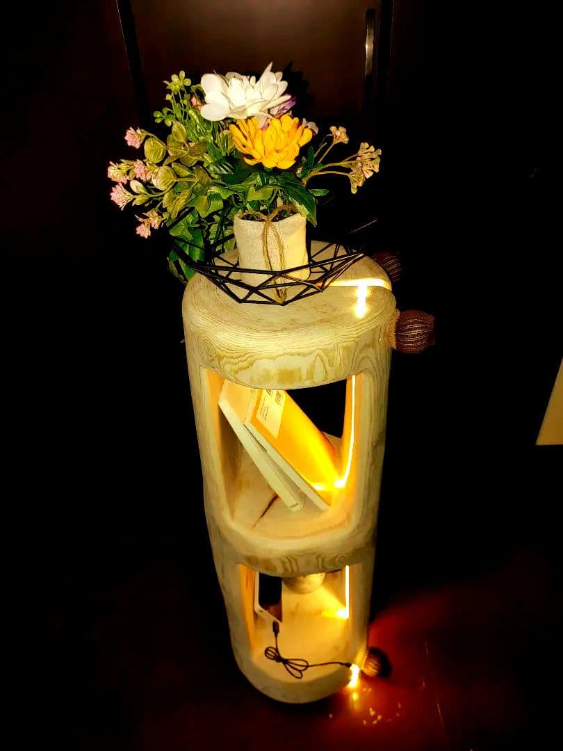 オリジナル照明LEDライト付 二段 本立てフラワースタンド ひのき 丸太 ベンチ