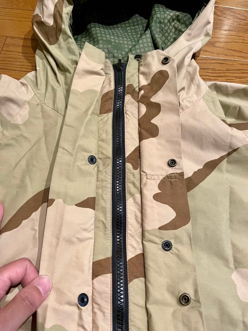 実物本物【最軽量】ゴアテックスパーカー　特殊部隊　リバーシブルナイトカモ　M