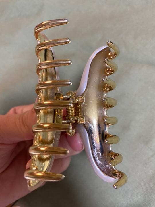 金額交渉依頼はご購入予定の方のみ acca ティアラクイーン　中サイズ