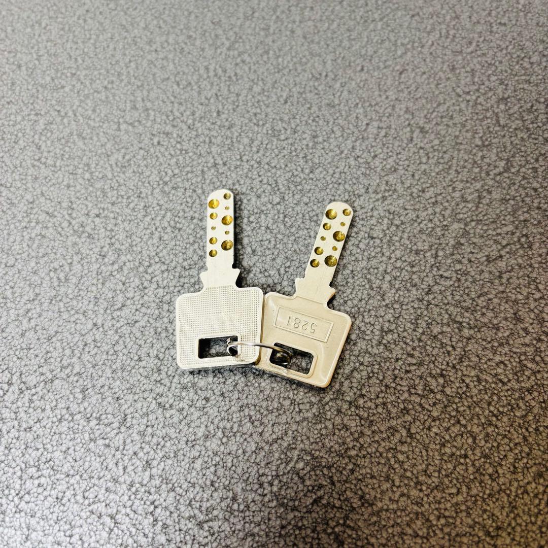 日本金銭機械　金庫 Diamond Safe 耐火金庫 DS-23鍵・引出し付