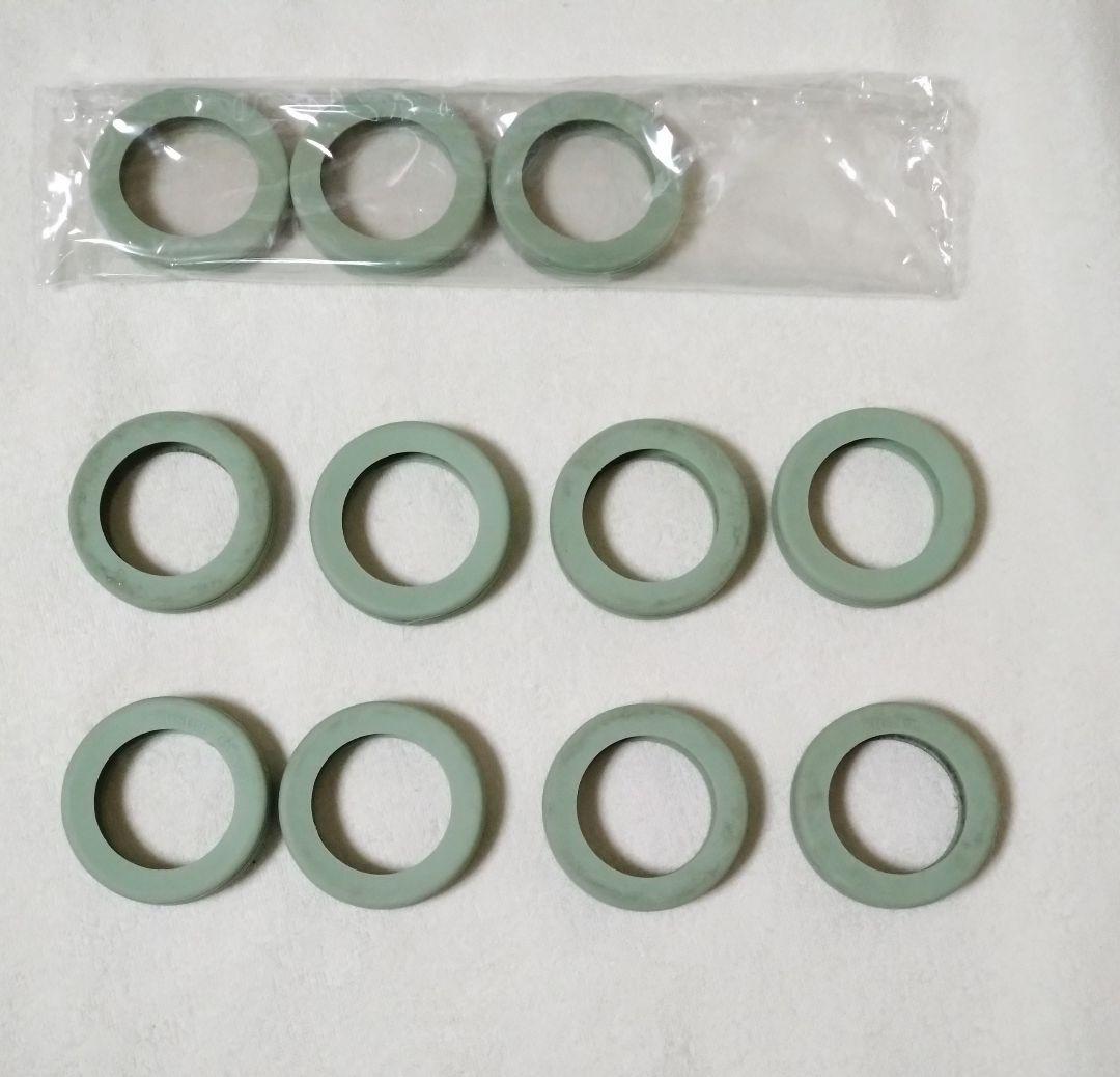 Innovator:グリーン ストライプデザイン キャリーケース　S38L