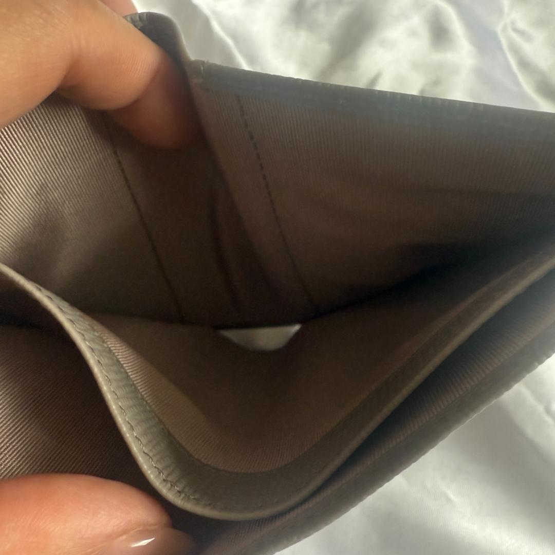 アニエスベー　二つ折り財布（グレー）