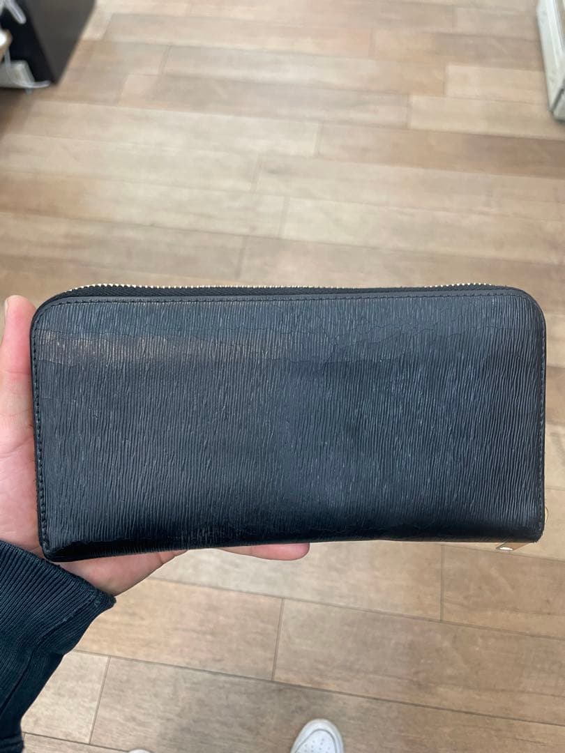 PRADA 黒 レザー 長財布