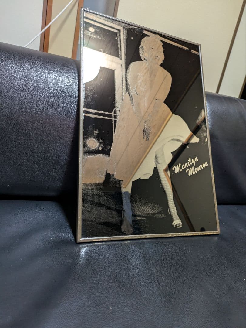マリリンモンロー パブミラー 飾り鏡 レトロ鏡