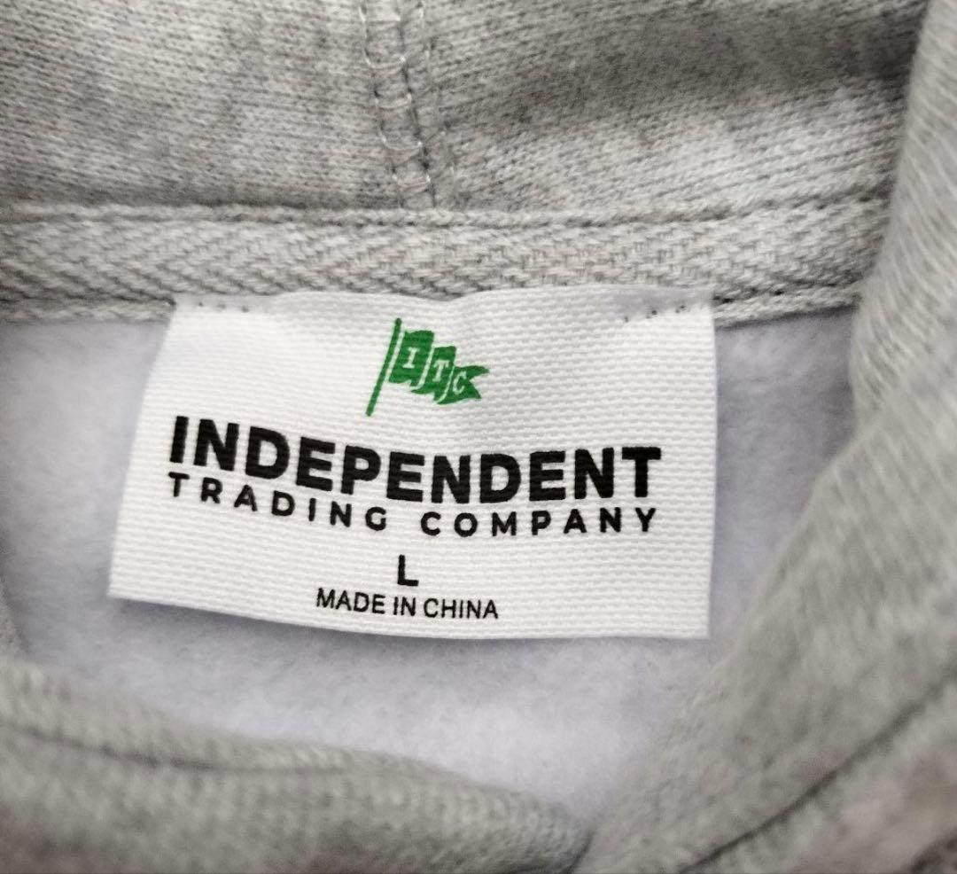 新品　MID NIGHT PIZZA CLUB パーカー