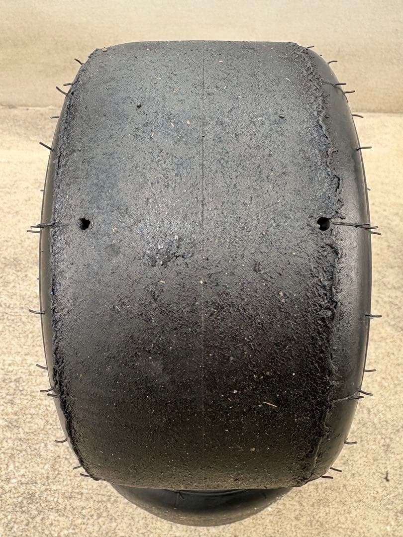 【送料込み】レーシングカート用　DUNLOP SL22タイヤ