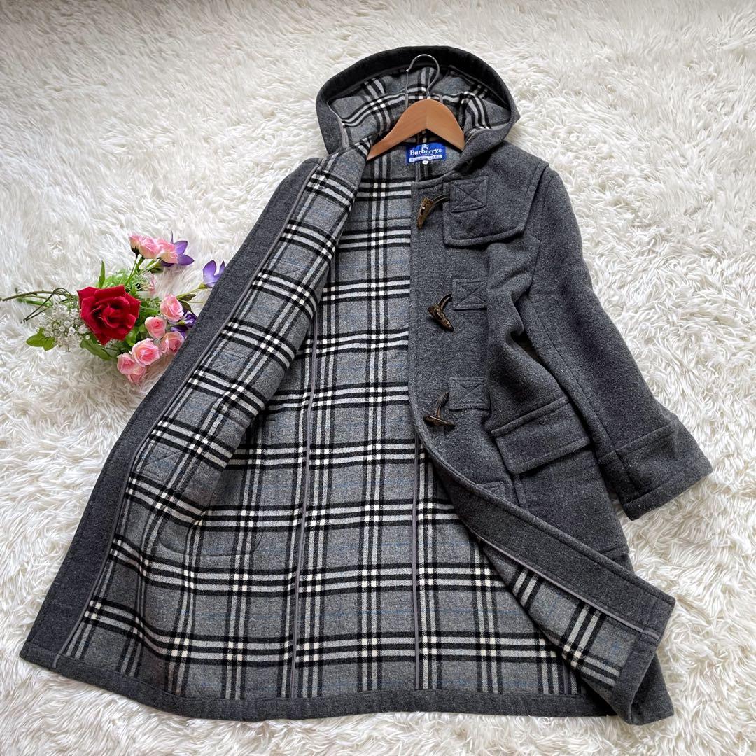 バーバリーブルーレーベルグレーフーデッドダブルコート裏ノバチェック