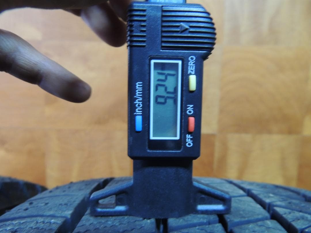 T799　245/40R18　 ブリヂストン　VRX3　スタッドレス4本　バリ溝