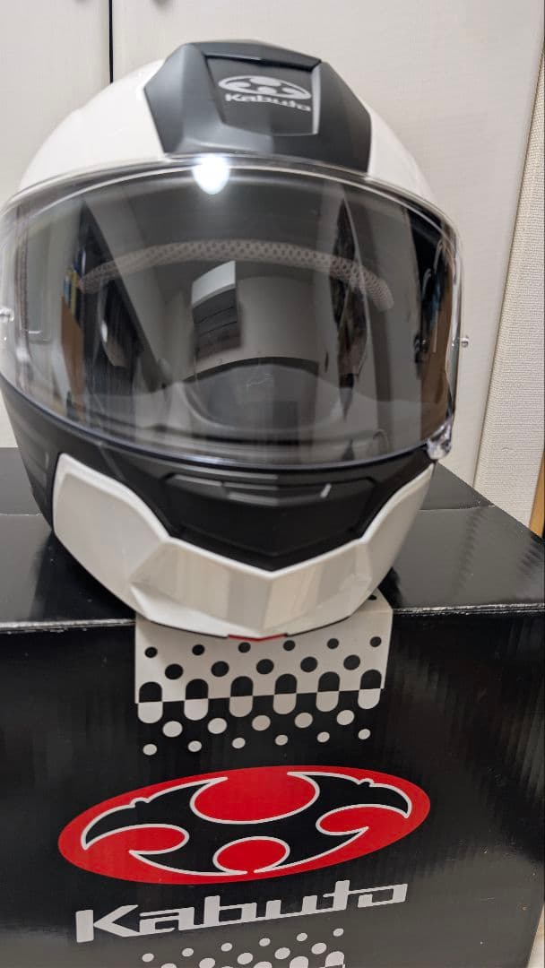 Kabuto Kazami XL フルフェイスヘルメット ホワイト/ブラック