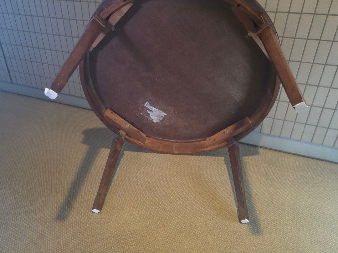 クラシック円形木製テーブル　地中海　円卓　コーヒーテーブル　ラウンドテーブル