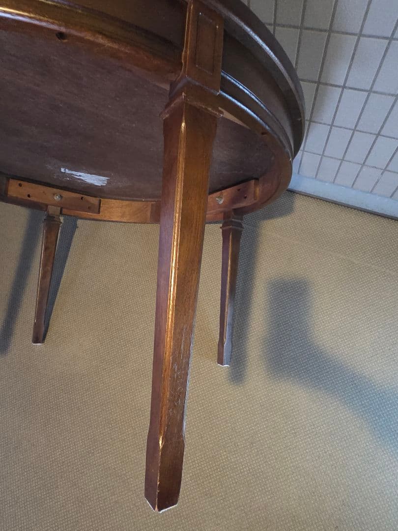 クラシック円形木製テーブル　地中海　円卓　コーヒーテーブル　ラウンドテーブル