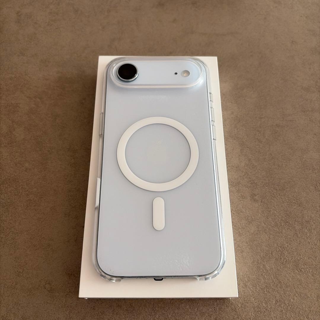 iPhone Air 256GB スカイブルー