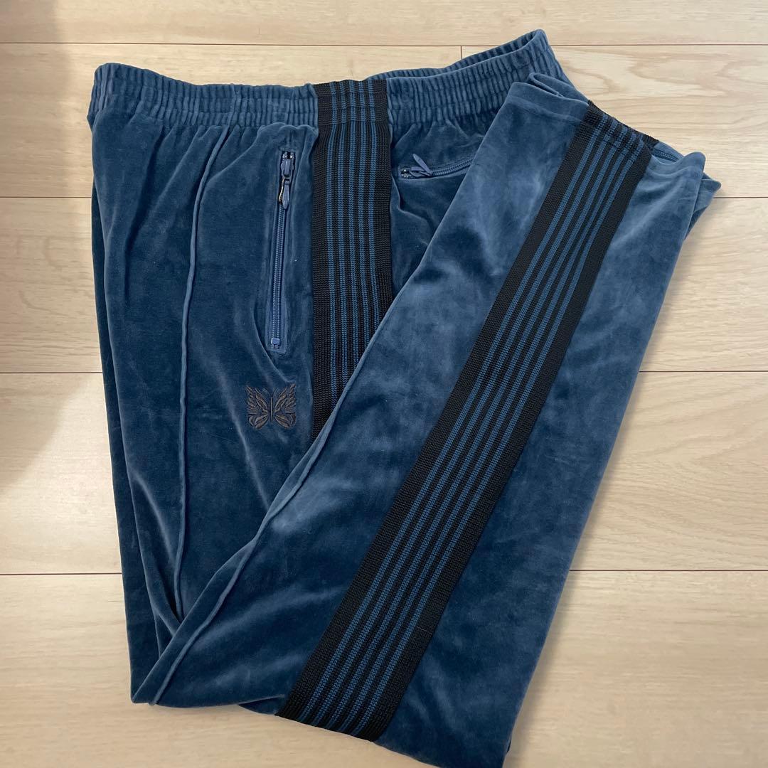 ニードルズ（Needles）ベロア素材のナロートラックパンツ