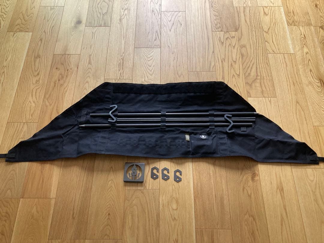 【未使用】 焚き火パラレールハンガー ＆ ケース（ブラック） SomAbito