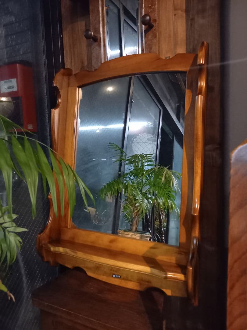 1970's　カリモク　コロニアル　壁掛け　鏡　ウォール　ラック付　ミラー