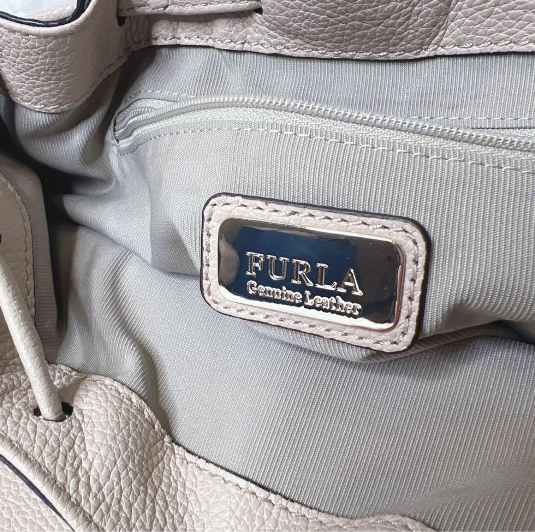 未使用級✨フルラ ミニリュック レザー ロゴ 巾着型 袋付き ベージュ