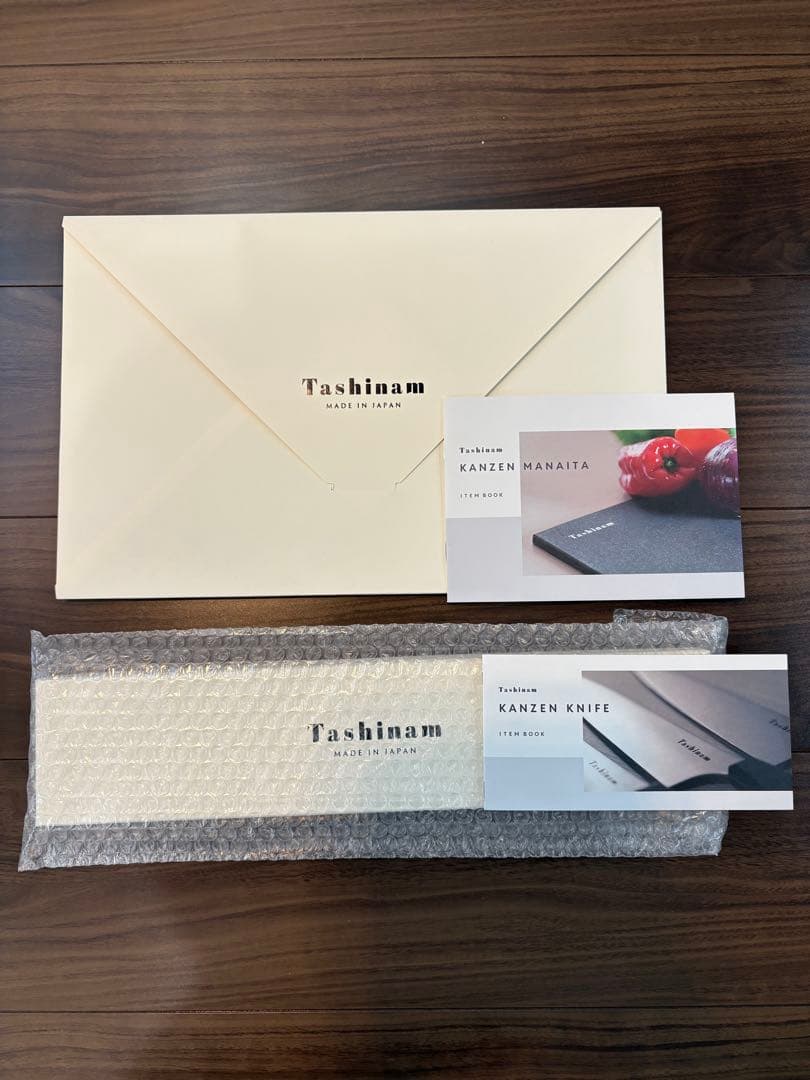 Tashinam タシナム　完全無欠包丁・まな板セット