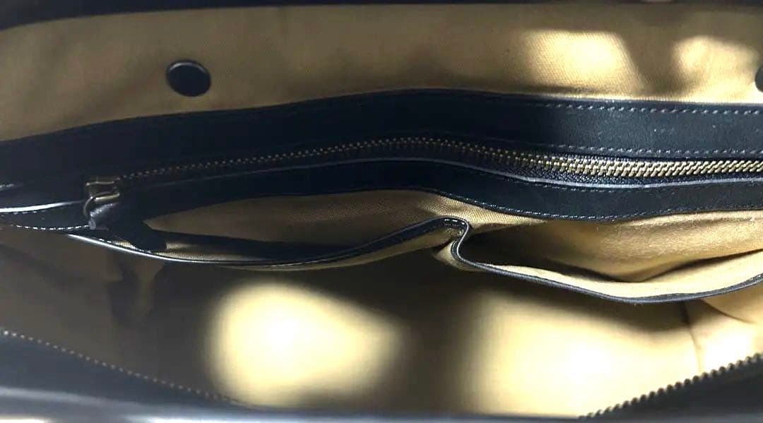 MOTO イタリアンホースレザージップトートバッグ