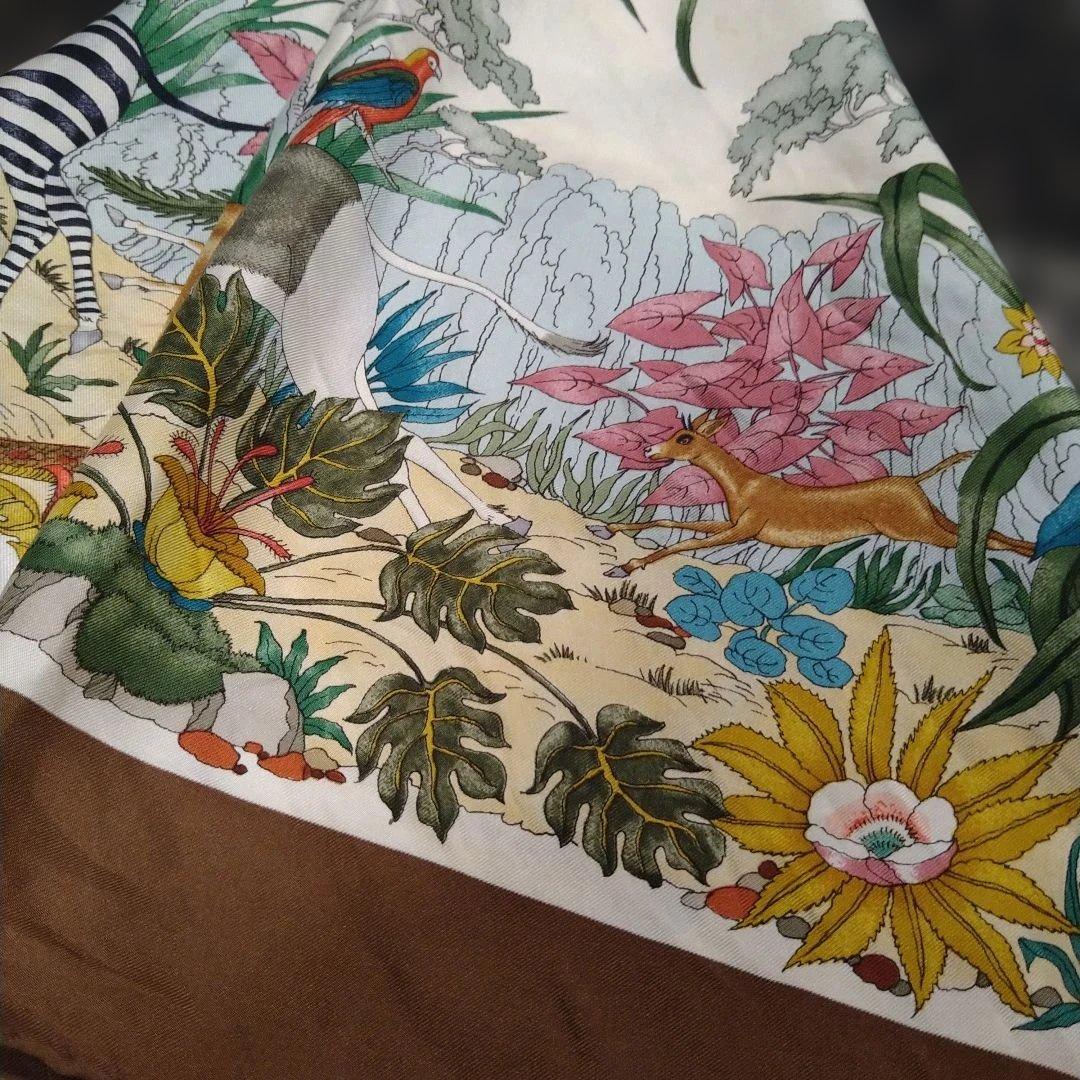 ヴィンテージ　オールドグッチ　スカーフ シルク　ヴィットリオ アッコルネロ