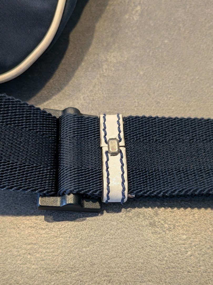 GUCCI ボディバッグ ネイビー