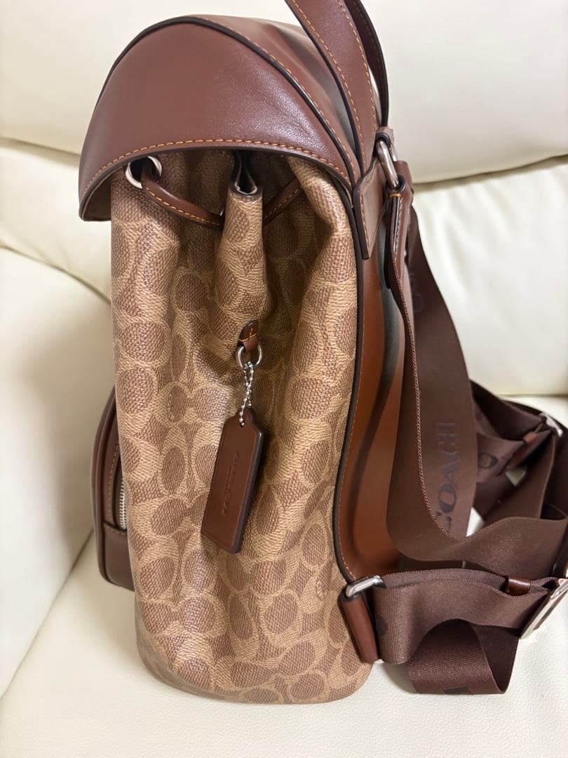 COACH リュックサック ブラウン
