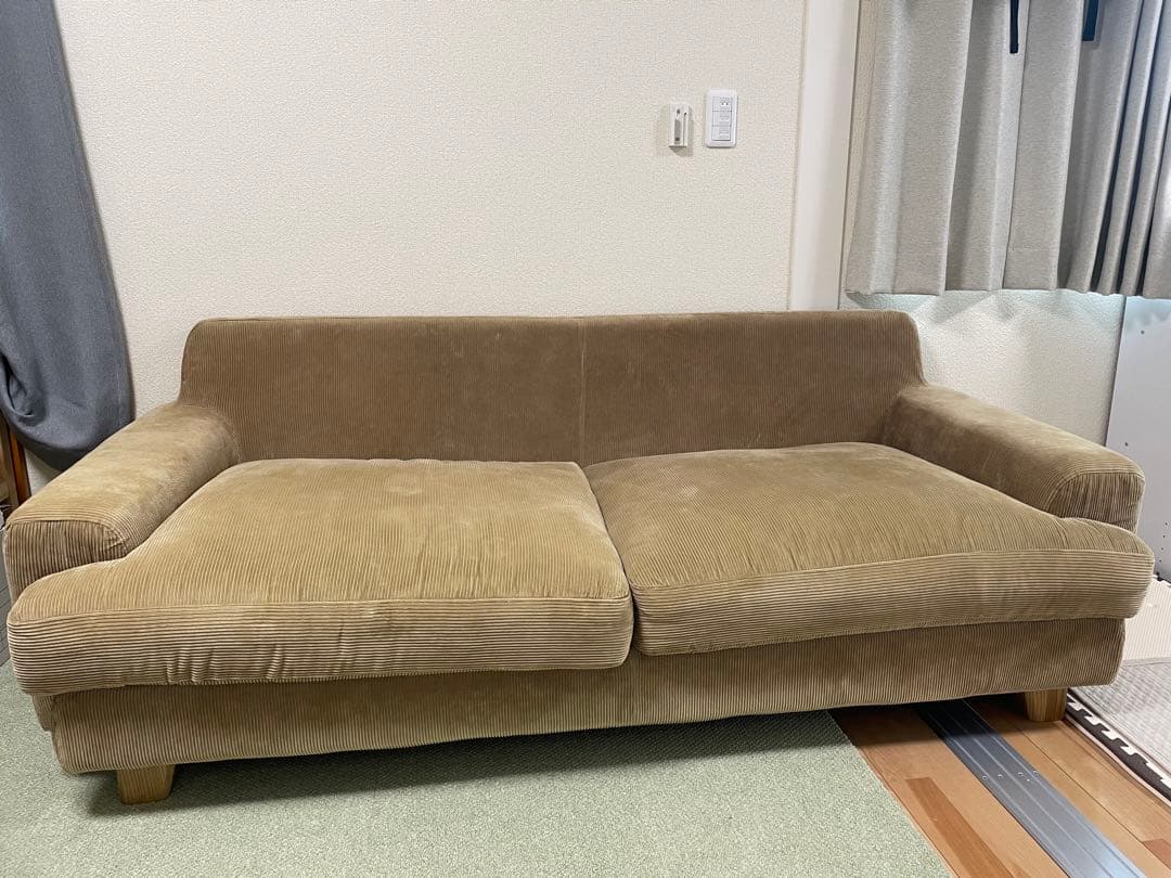 送料込　UNICO GREIG 3シーター