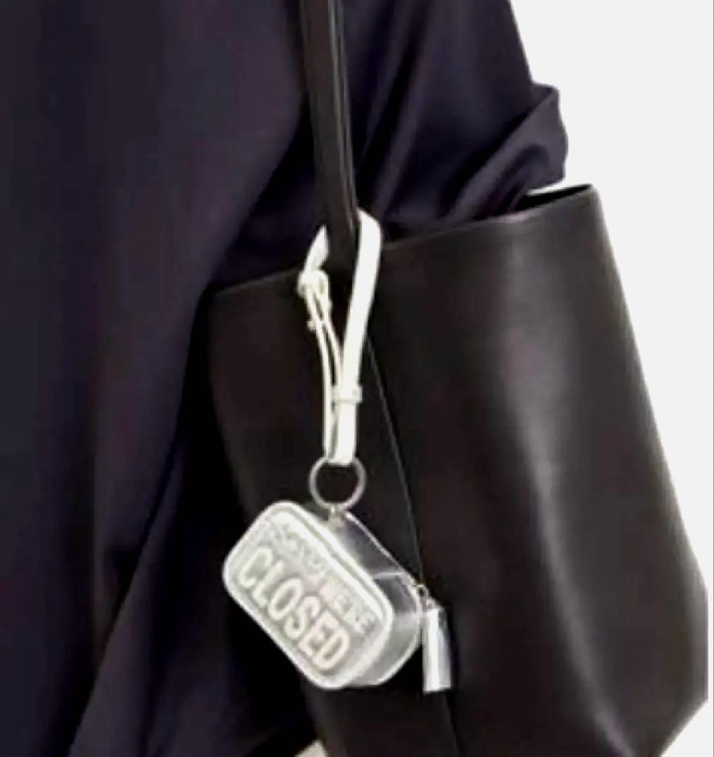 グッドグリーフ　GOODGRIEF! アパルトモン　バッグチャーム　タグ付き