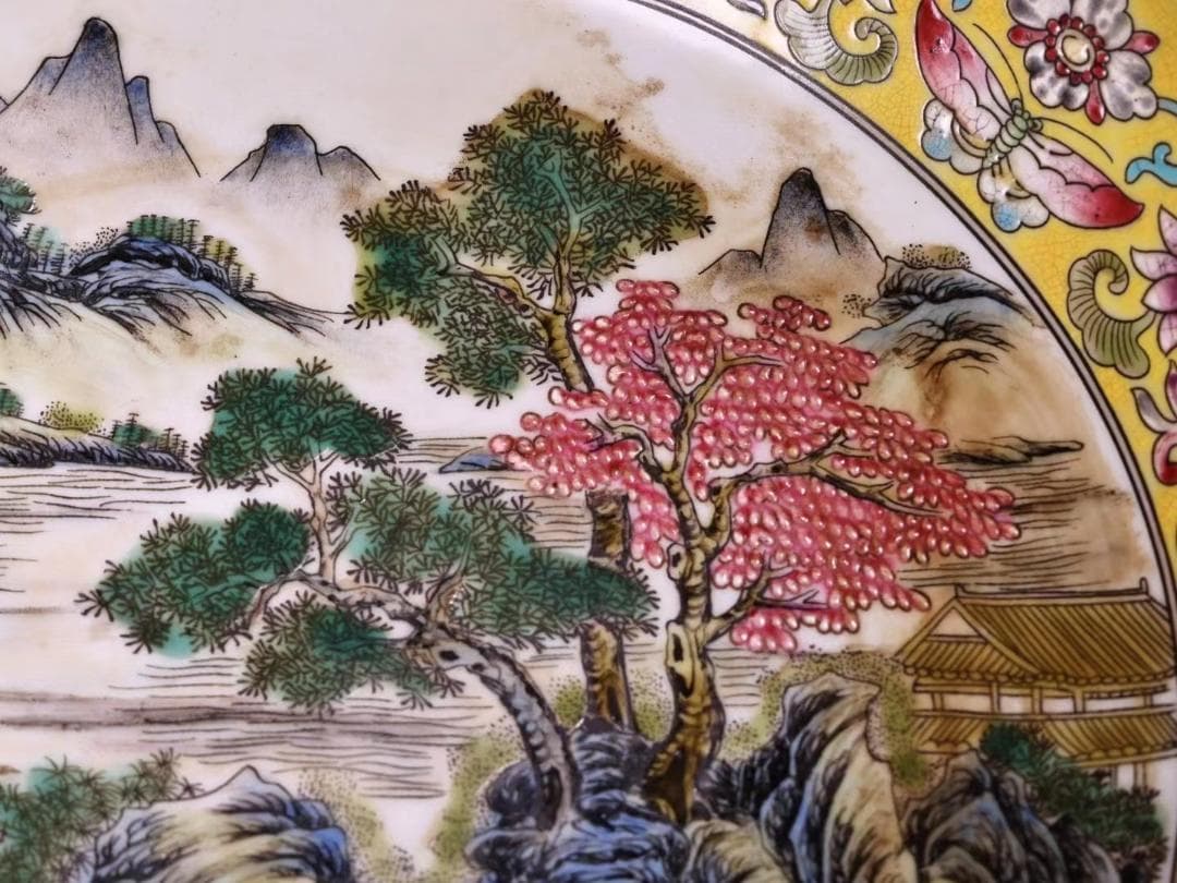 中国古美術・珍蔵粉彩・風景絵磁器の中皿・純手描き・刺繍箱付・置物・文房具・観賞皿