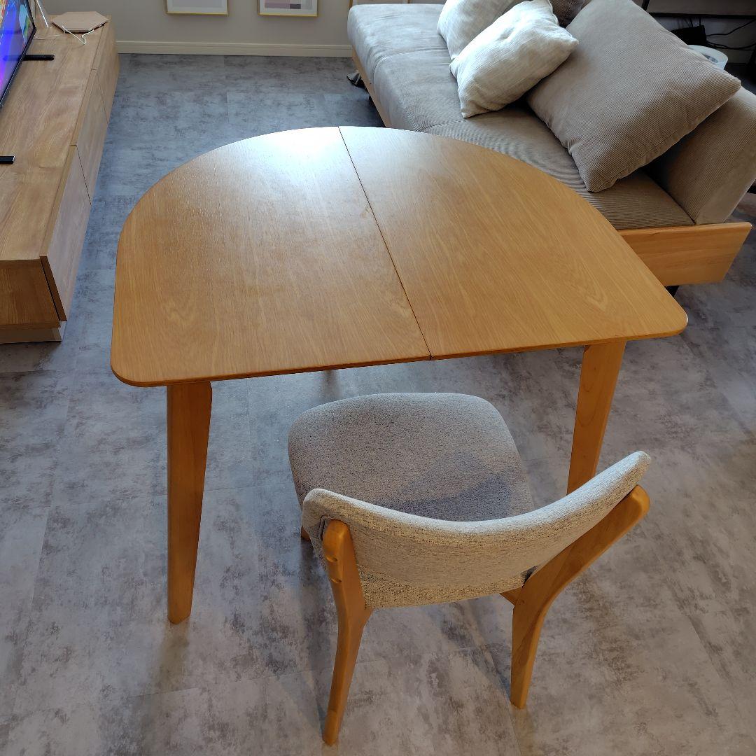 天然木変形ダイニングテーブル(椅子別売り)