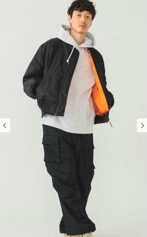 BEAMS　MA-1 ブラック　S