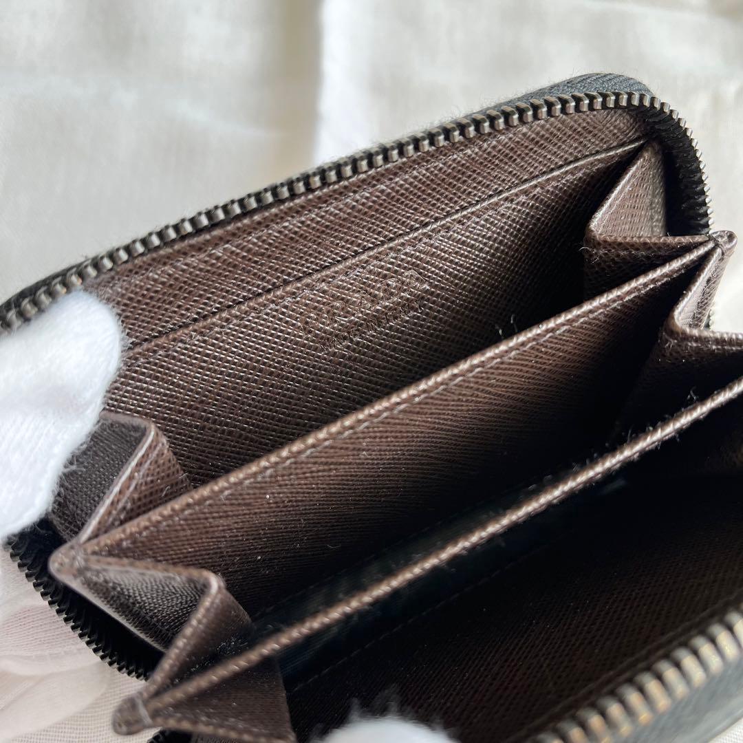 PRADA プラダ　ケース　財布　黒 ブラック