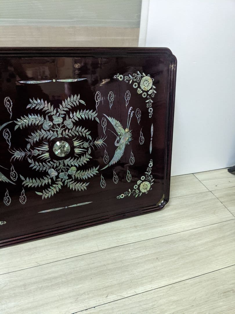 李朝螺鈿食事台　時代物　折畳式