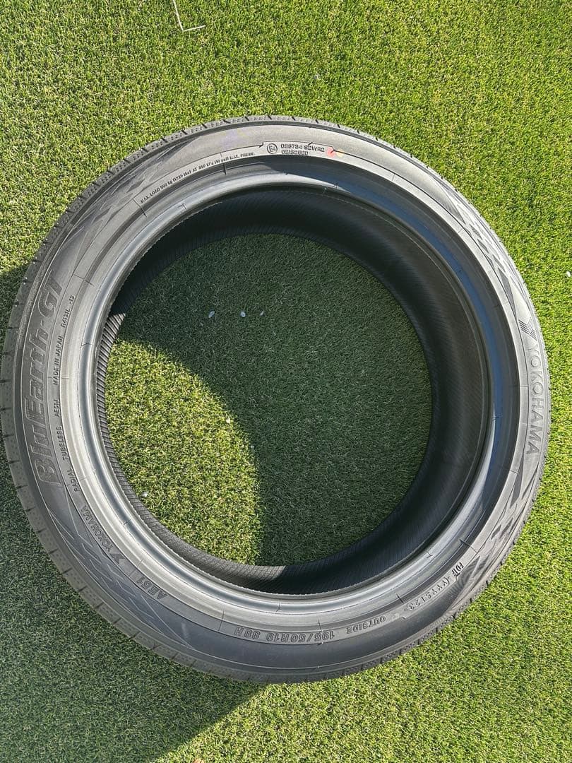 新車外し！60プリウス 195/50R19 ヨコハマタイヤ4本セット