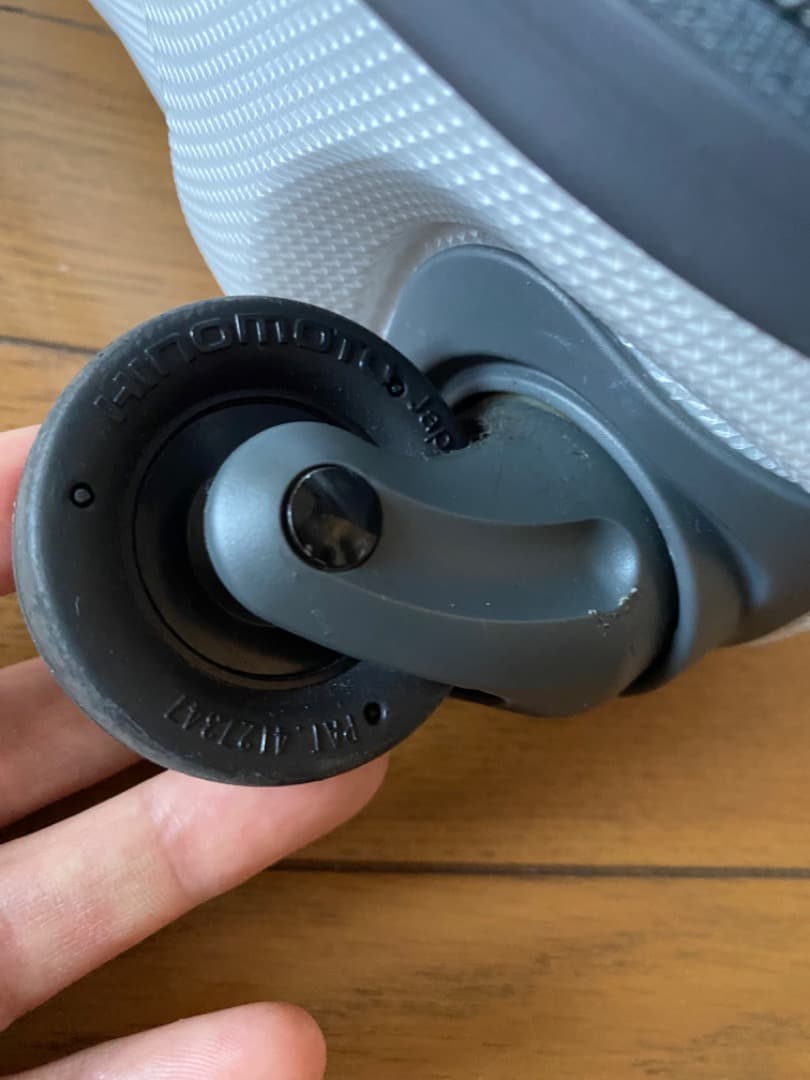 RONCATOイタリア製スーツケース軽量