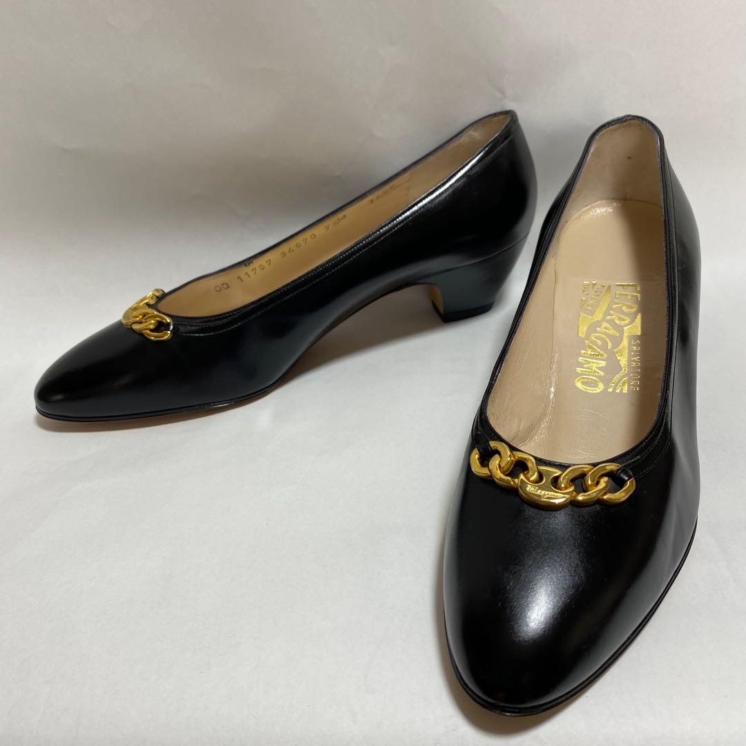 フェラガモ 黒パンプス　約24cm ビンテージ　未使用自宅保管品