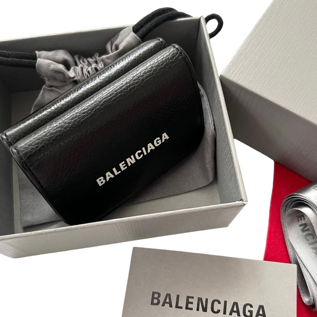 美品✨ BALENCIAGAバレンシアガ三つ折り財布593813黒ブラック