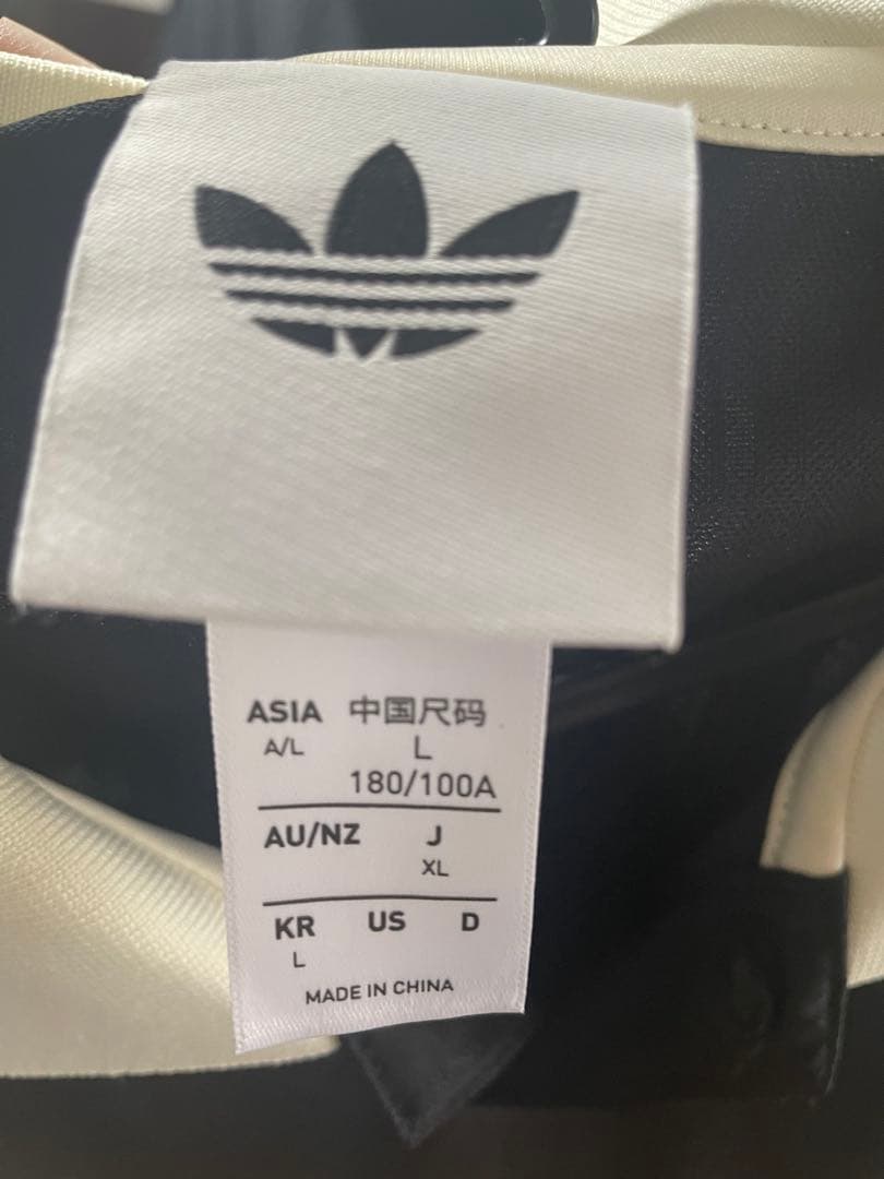 adidas oasis Tシャツ 25
