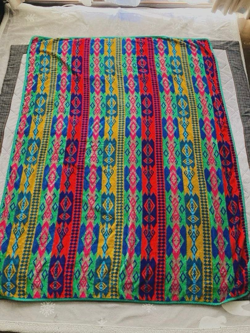 [新品】イタリー製『プレッティ/pretti』ブランケット　ソファーカバー