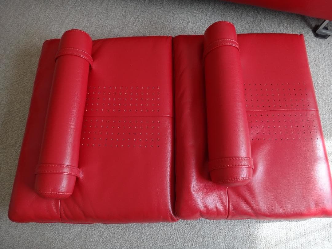 大塚家具 IDC L/S COMFORT 11 革張り 2人掛け 赤ソファ