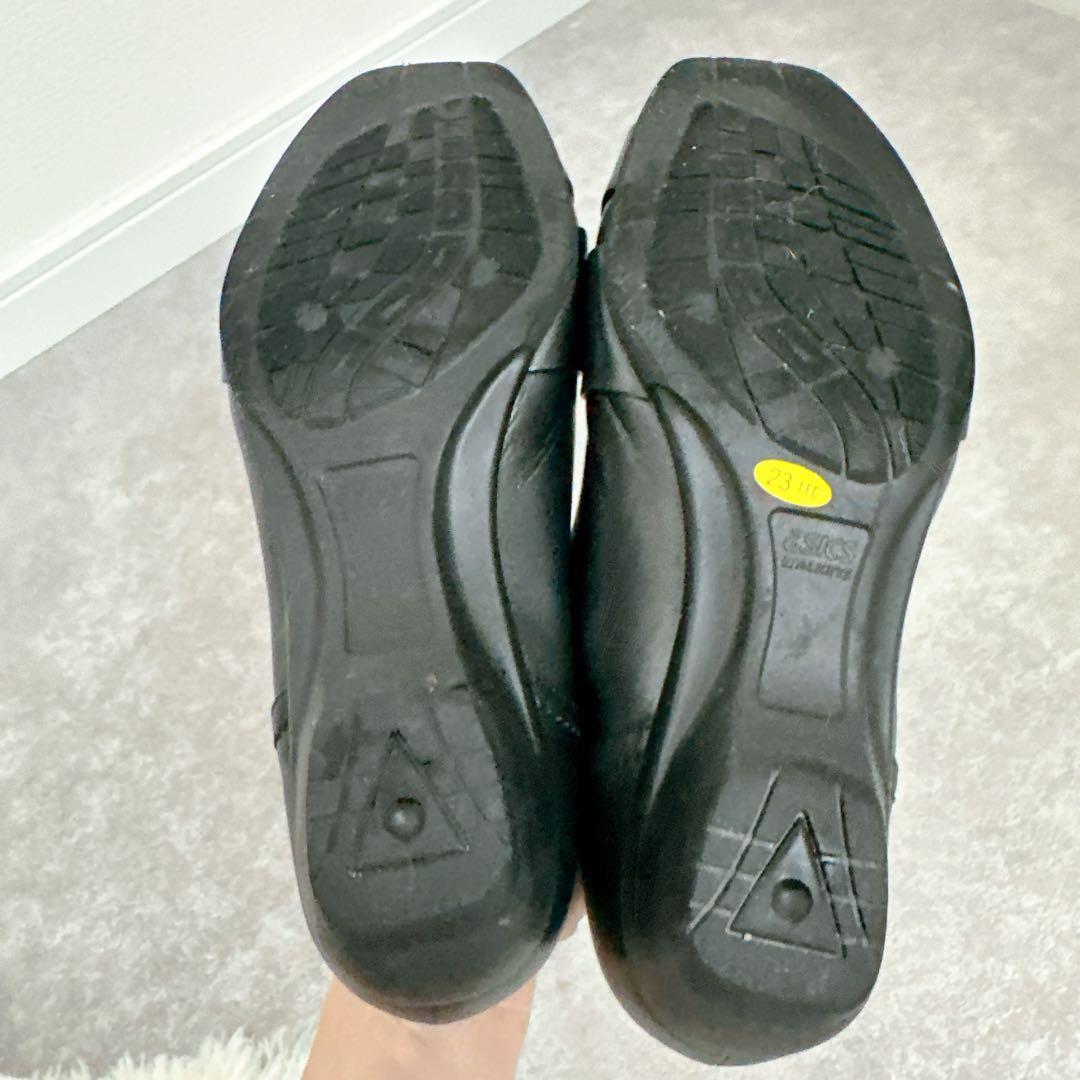 【極美品】アシックスPedala ストラップ　シューズ　黒　コンフォート　23
