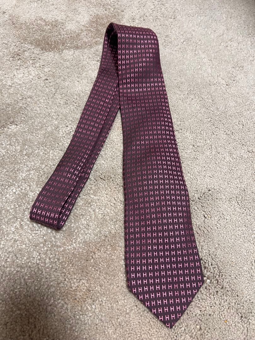 美品　HERMES エルメス　ネクタイ　総柄　Ｈ柄　ファソネ　紫