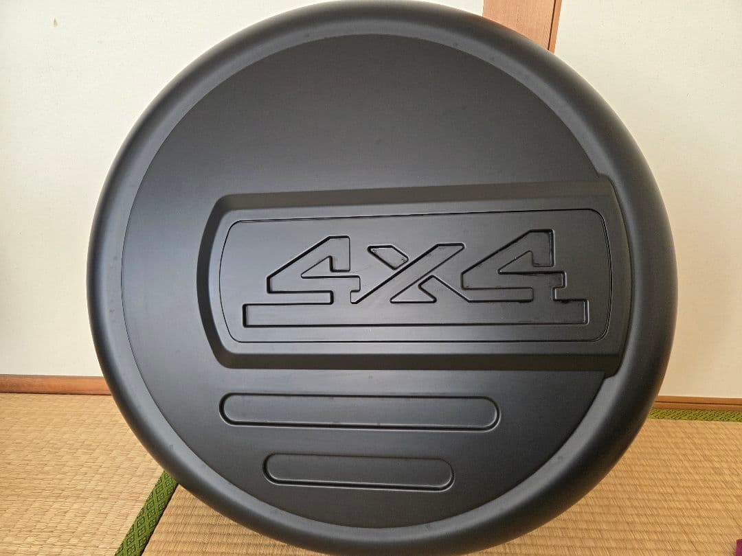 ジムニー　背面スペアタイヤカバー／ 15インチ専用